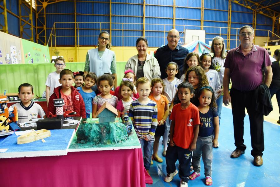 Júnior Gurtat representa Legislativo na 3ª Mostra Vicentina